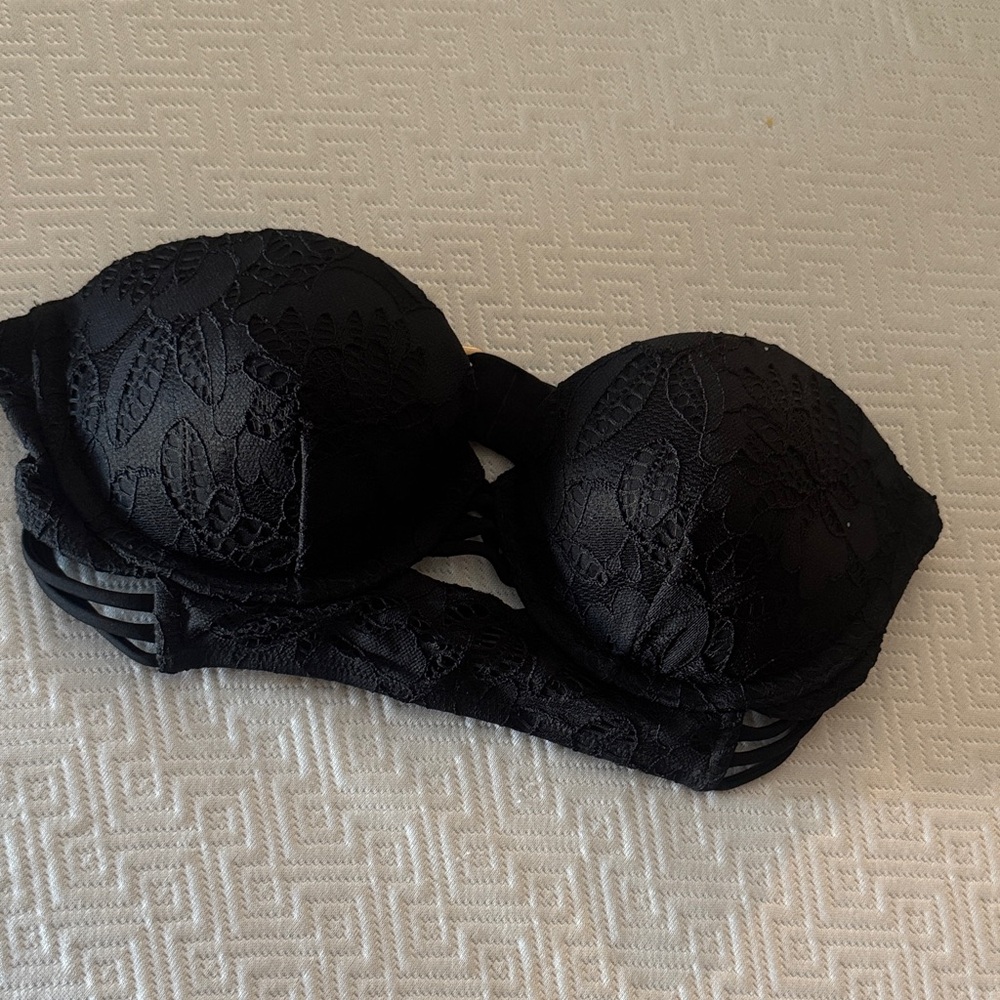 Victorias Secret Lace black bikini top